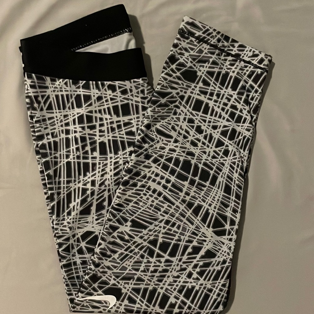 Nike Capri Leggings
